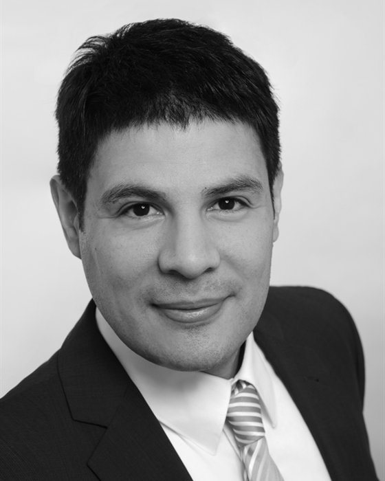 Porträt von Gerardo Straub, Gründer und Inhaber von Straub IT-Beratung